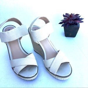 Merona Women's Tan Jute Wedge Sandals